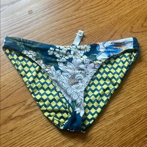 Maaji Floral and Geometric reversible romantica Bikini Bottom large nwt